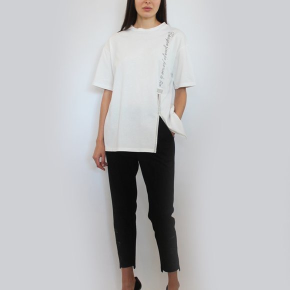 Cut-Out Rhinestone Script Trim Top T-56 - Picture 4 of 16